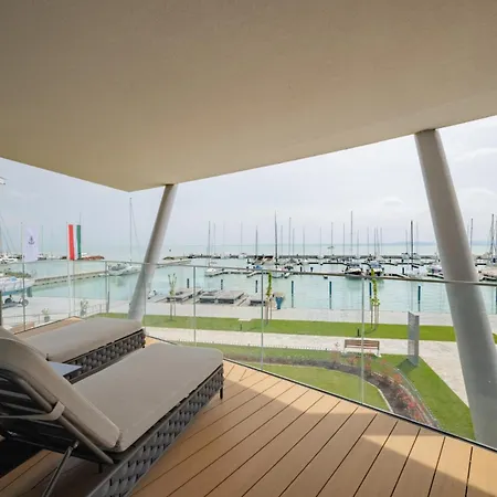 Hotel Birges Lifestyle And View 4*