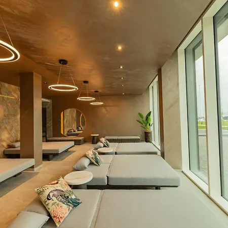Birges Lifestyle And View Отель Балатонфюред